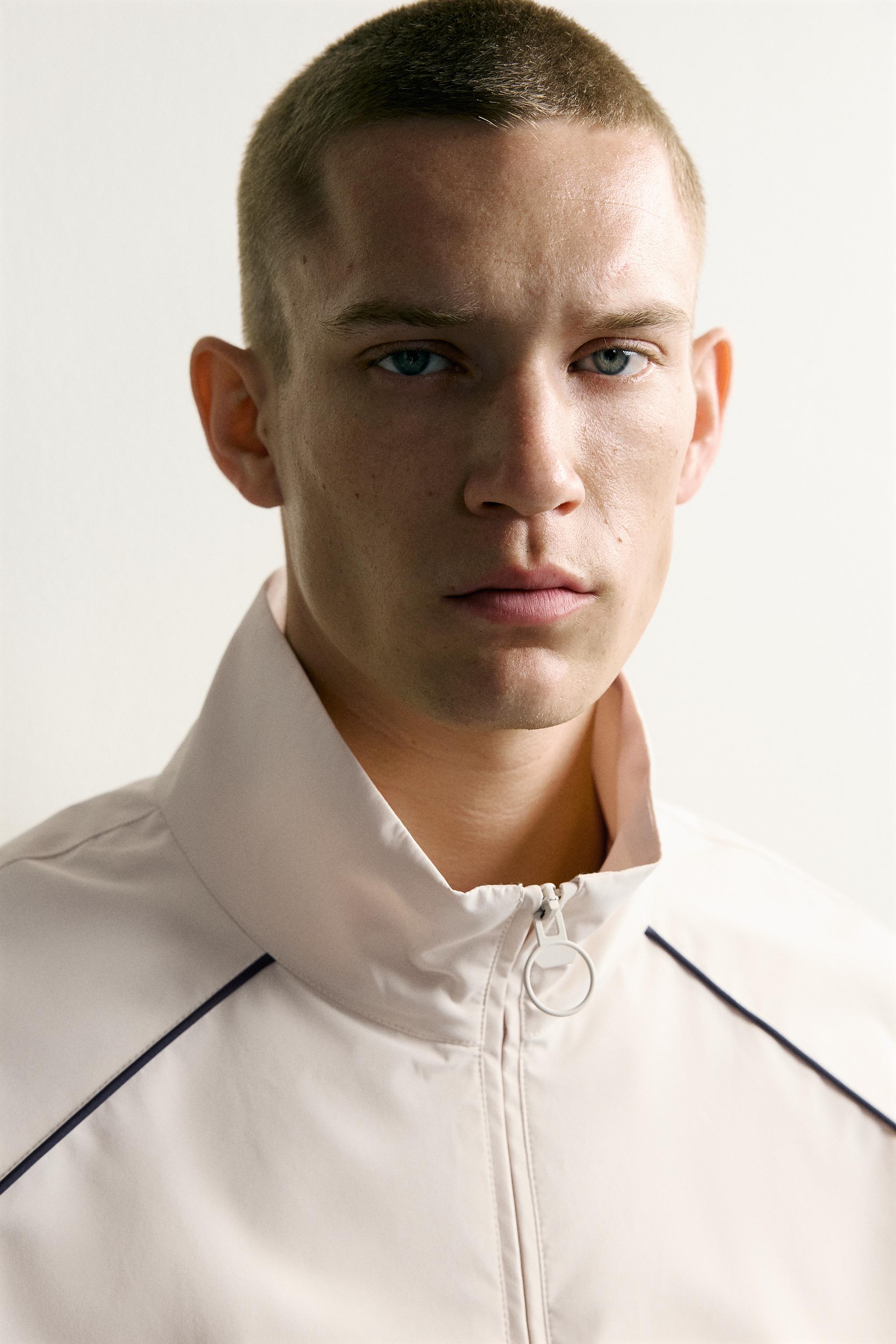 WATER-REPELLENT CONTRAST TECHNICAL JACKET